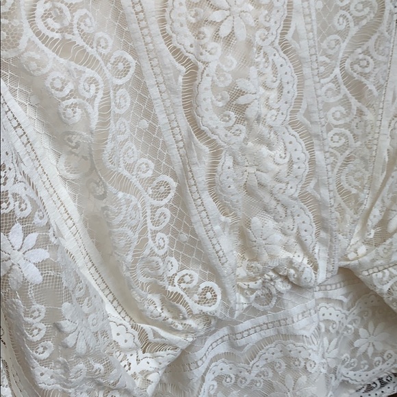 Lacey Blouse - Picture 3 of 5